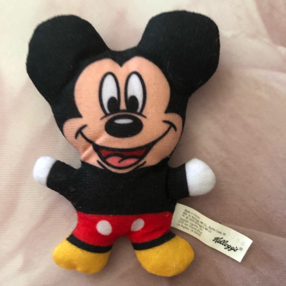 Mickey Mouse mini size Kellogg’s plush doll disney